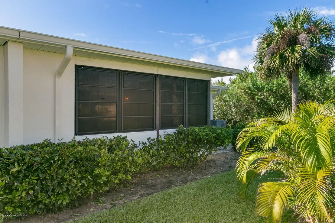 Photo of Unit 67 at 335 Paradise Boulevard