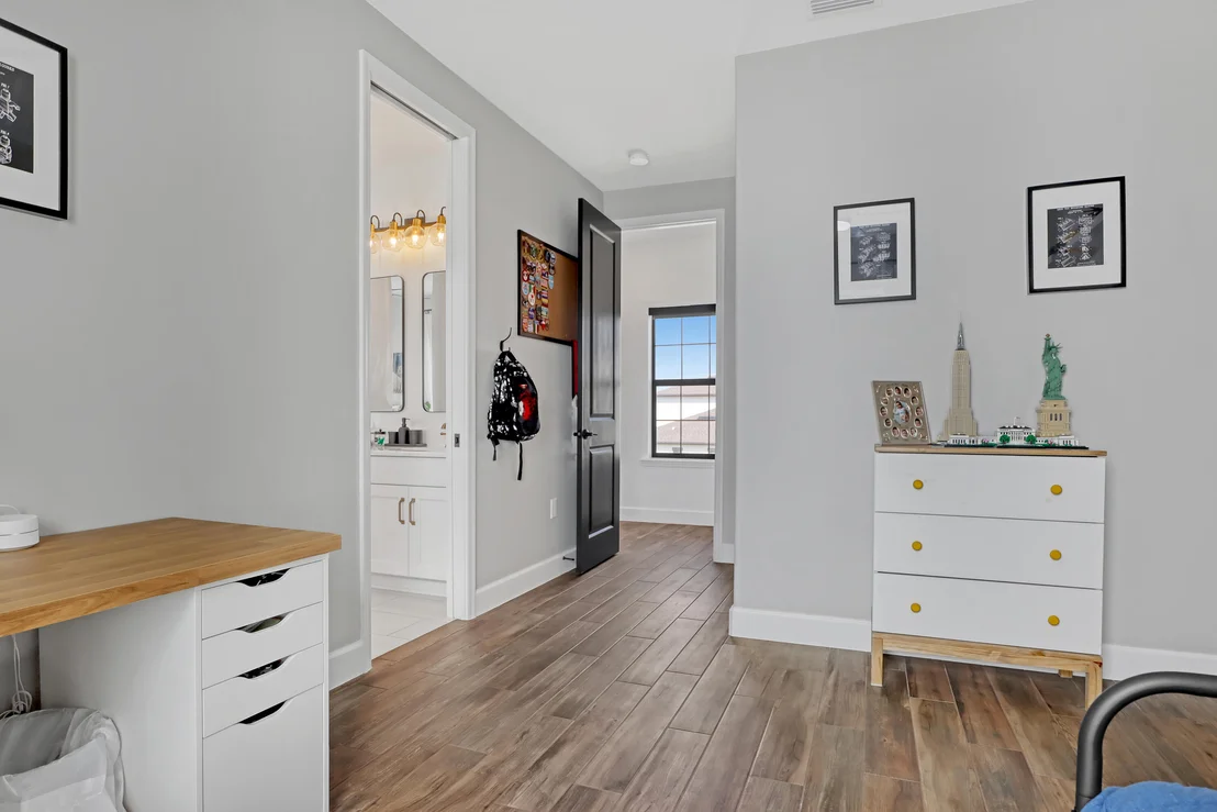 Photo of 2294 Pravny Lane
