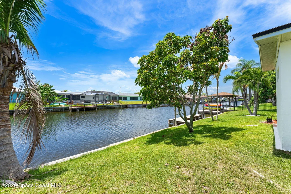 Photo of 462 Sandpiper Drive