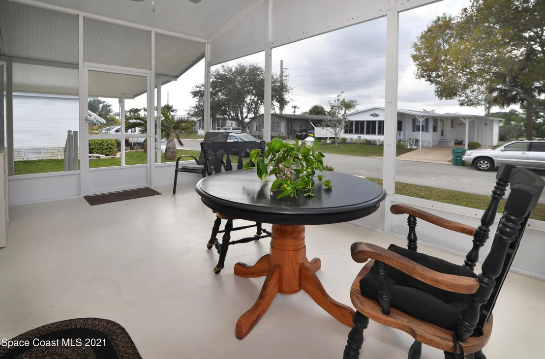 Photo of 7629 Chasta Road