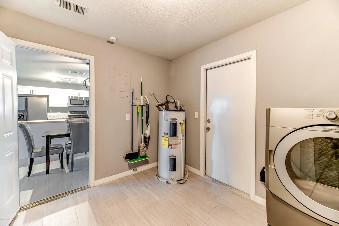 Photo of 2563 Stratford Drive