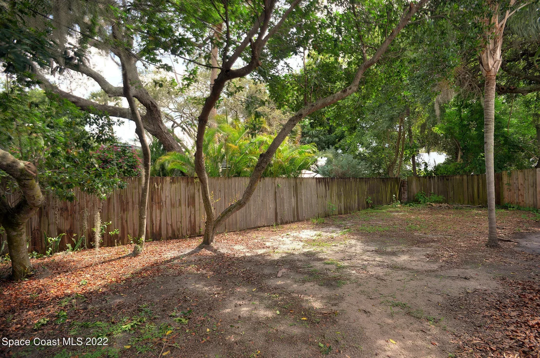 Photo of 560 Shady Lane