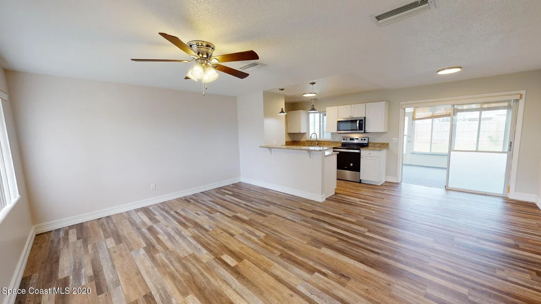Photo of 920 Loretta Drive