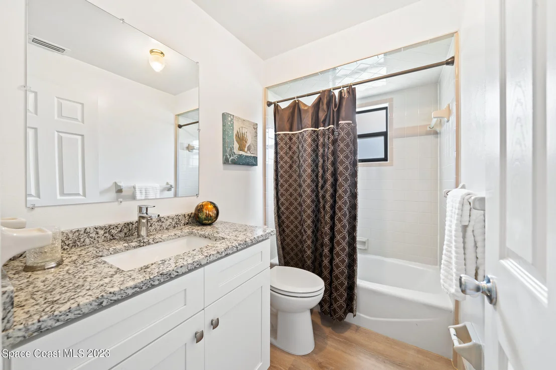 Photo of 5065 Bradbie Lane