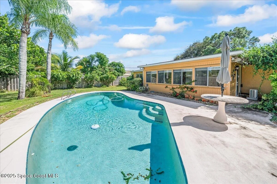 Photo of 302 Surf Road