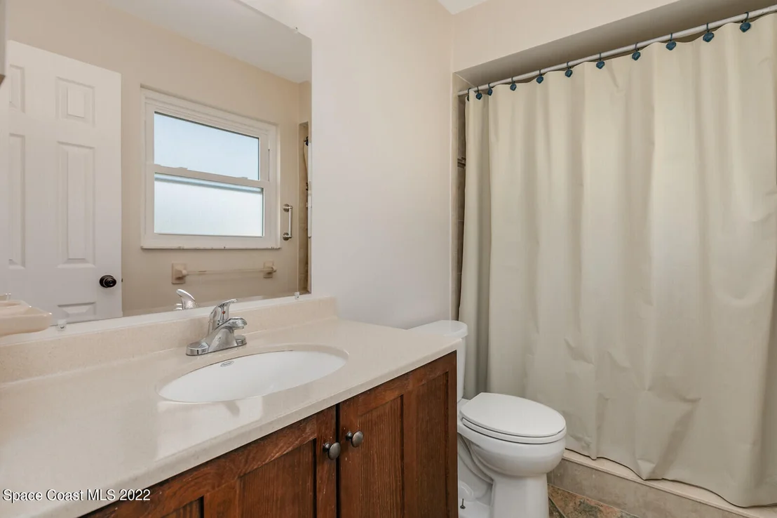 Photo of 856 Westport Drive