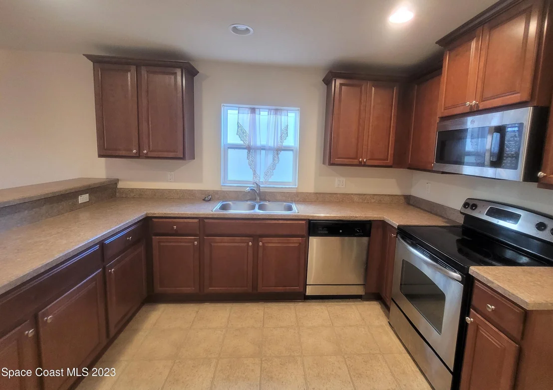 Photo of 1576 Alaqua Way