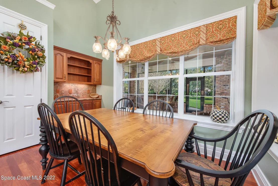 Photo of 3685 Oak Lane