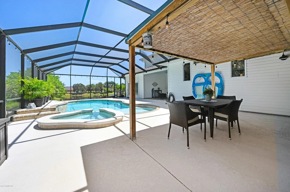 Photo of 120 Oyster Place