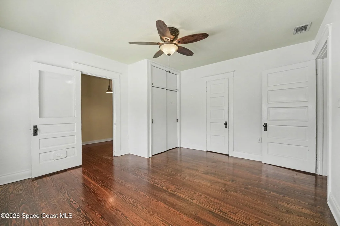 Photo of 640 Old Oak Street