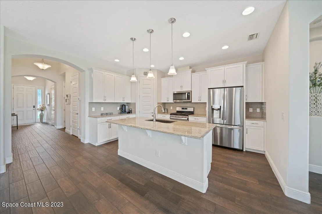 Photo of 7663 Poulicny Lane