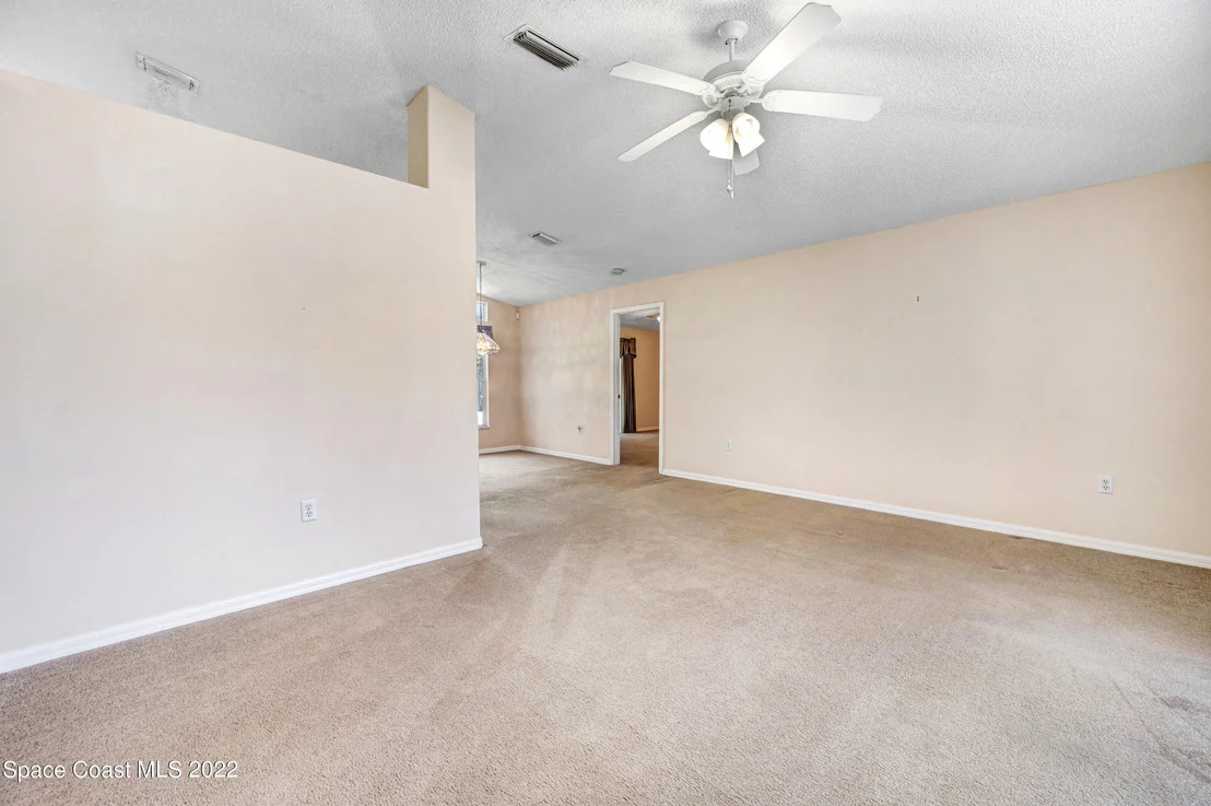 Photo of 821 Potomac Drive