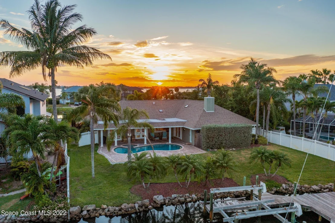 Photo of 827 Loggerhead Island Way