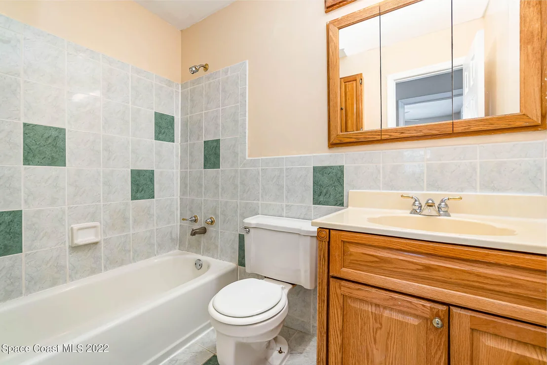 Photo of 1038 La Paloma Drive