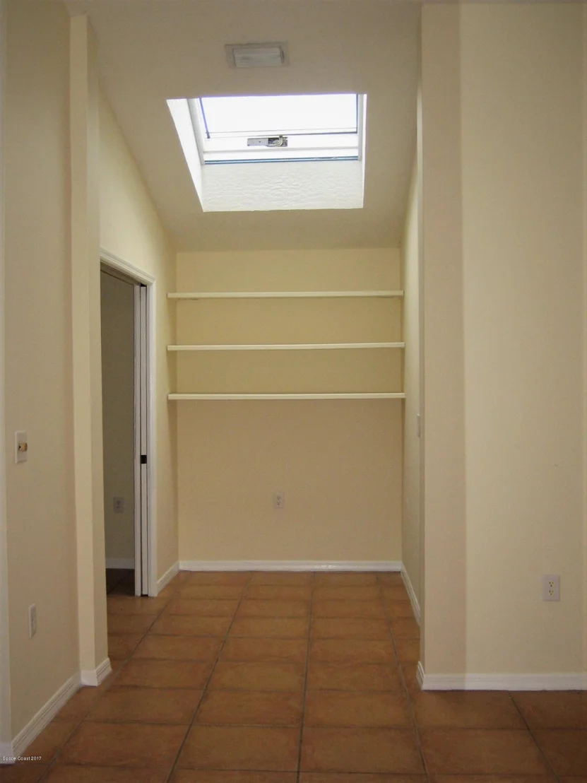 Photo of 265 Concord Way