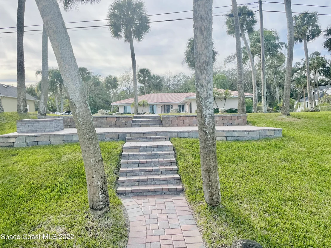 Photo of 3859 N Indian River Drive