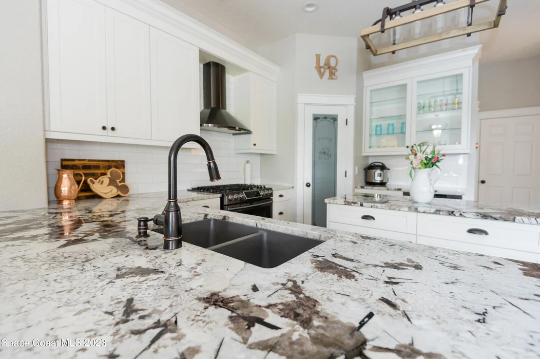 Photo of 4569 Chastain Drive