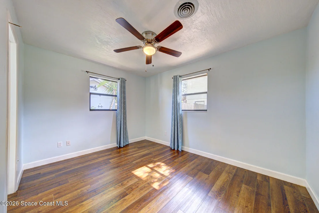 Photo of 990 Hibiscus Street