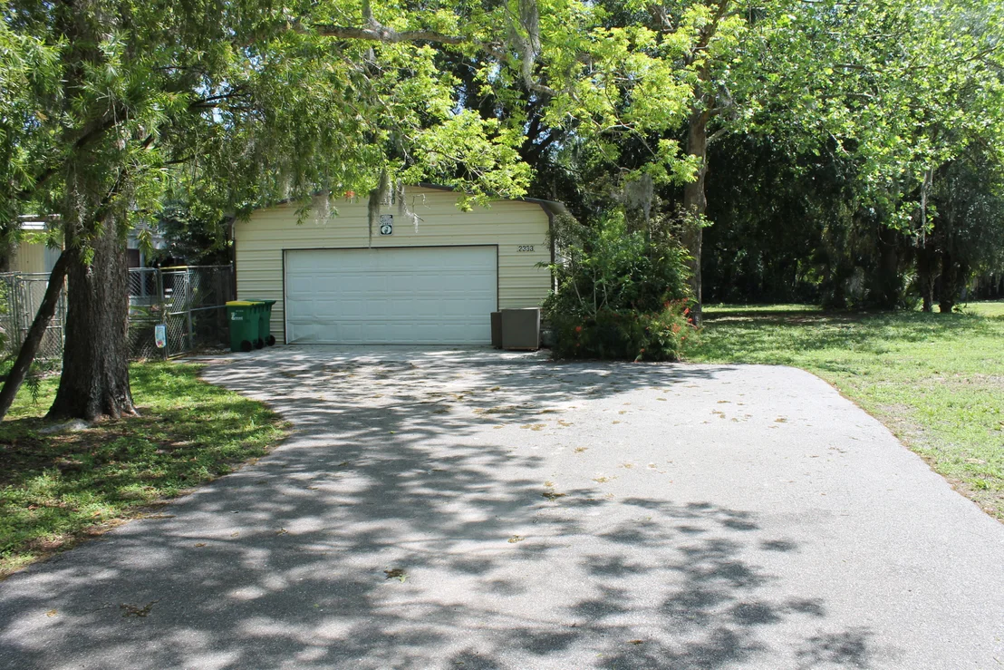 Photo of 2333 Parrish Road