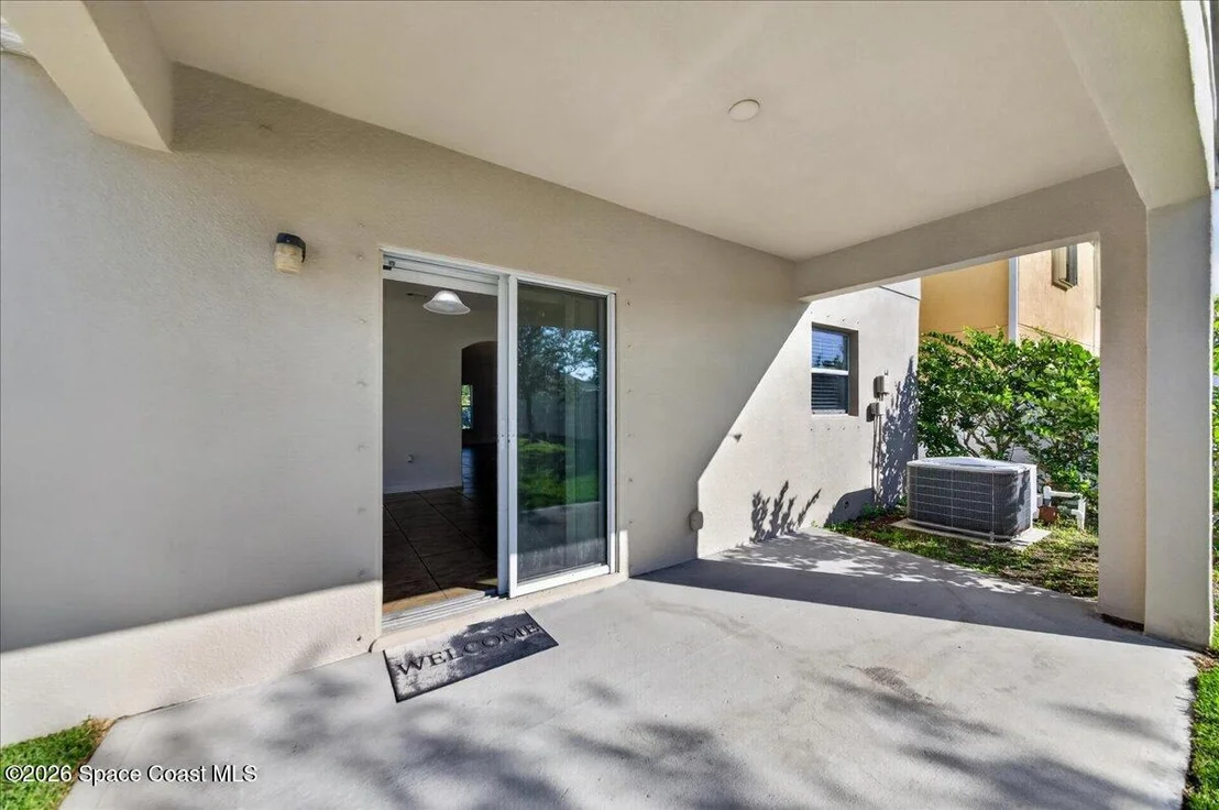 Photo of 1545 Litchfield Drive
