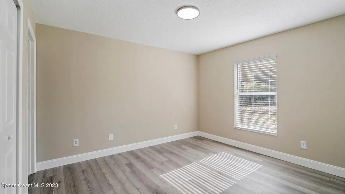 Photo of 60 Bay Lane