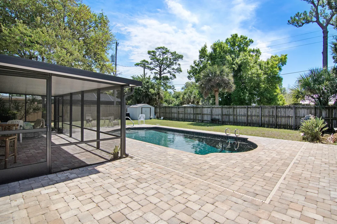 Photo of 995 Miracle Way
