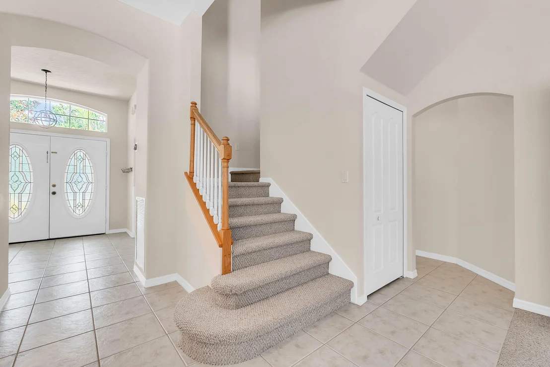 Photo of 562 Carmel Drive