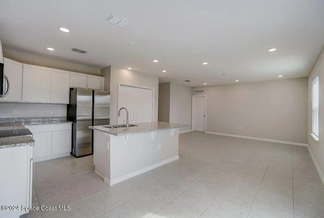 Photo of 1749 Palm Road