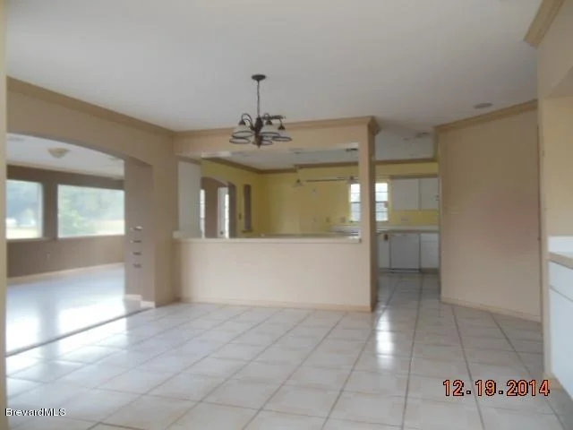 Photo of 1070 Fairlawn Drive