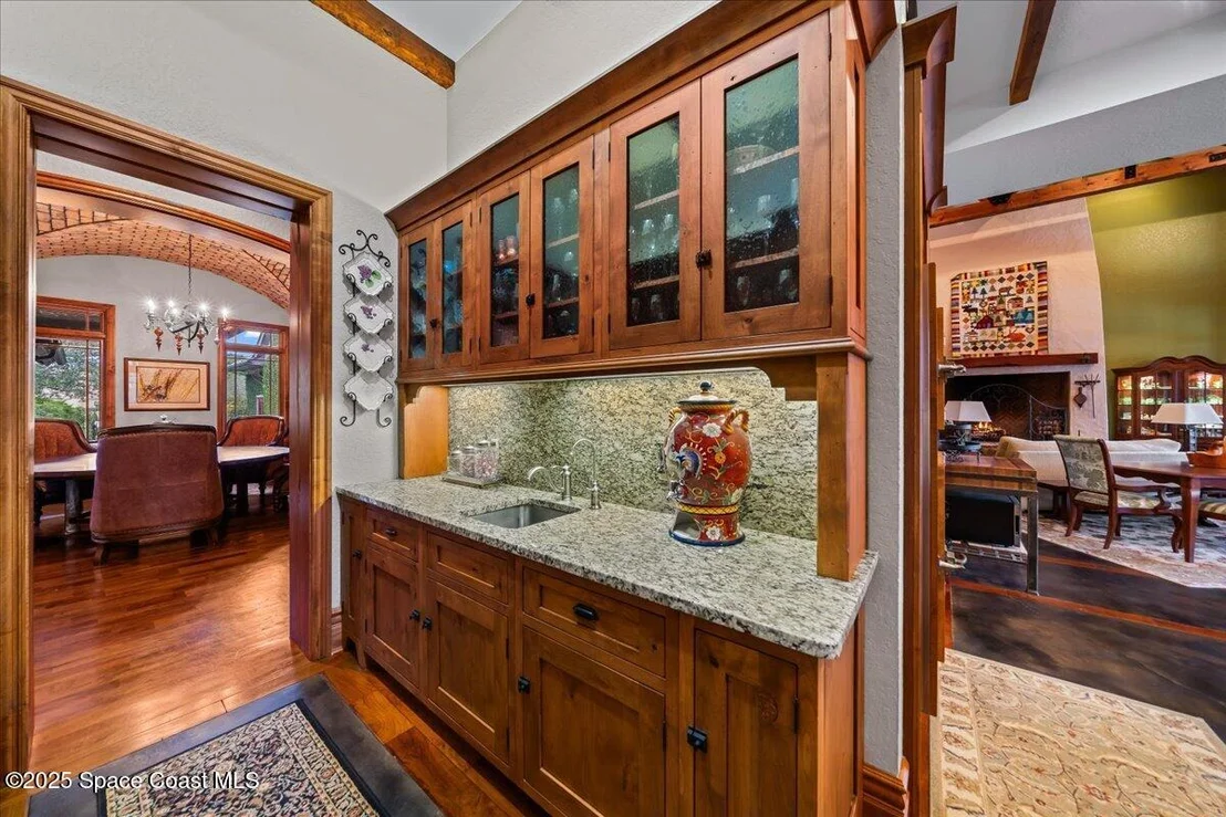 Photo of 586 Wethersfield Place