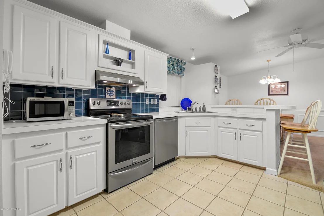Photo of 355 Outer Drive