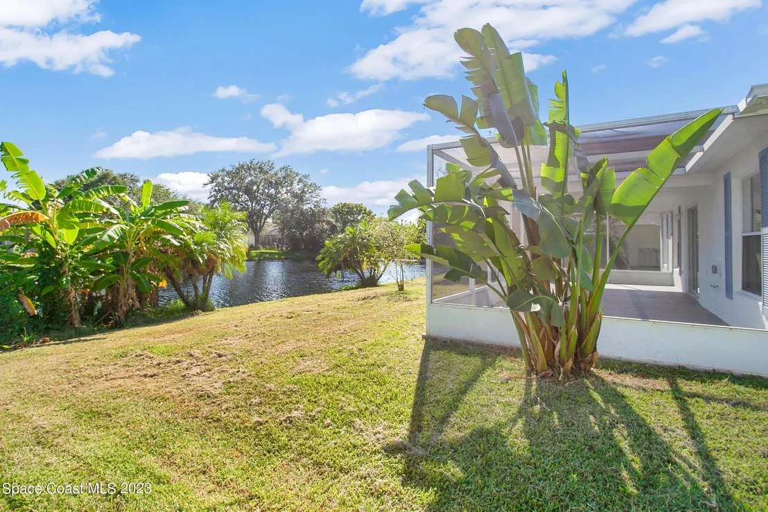 Photo of 1019 Jacaranda Circle
