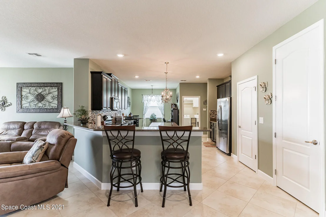 Photo of 3242 Balboa Place