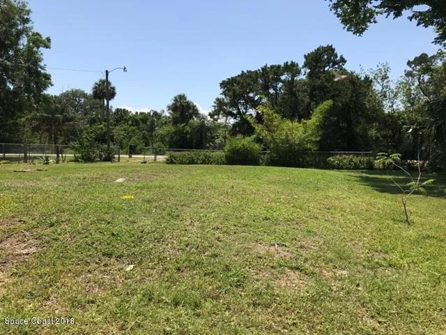 Photo of 2546 Coconut Drive