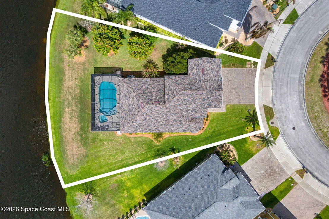 Photo of 8533 Drayton Circle