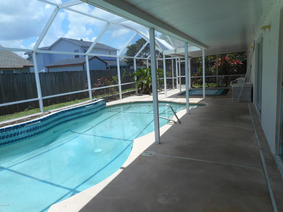 Photo of 1225 Meadow Lake Road