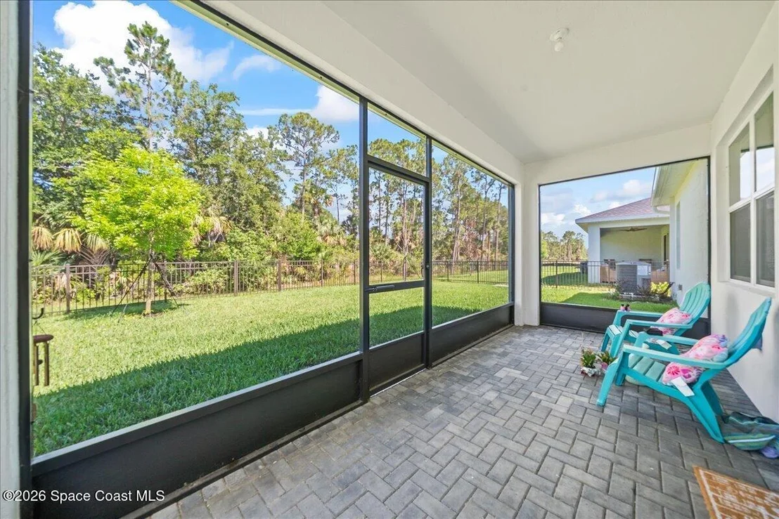 Photo of 1731 Marigold Trail NW