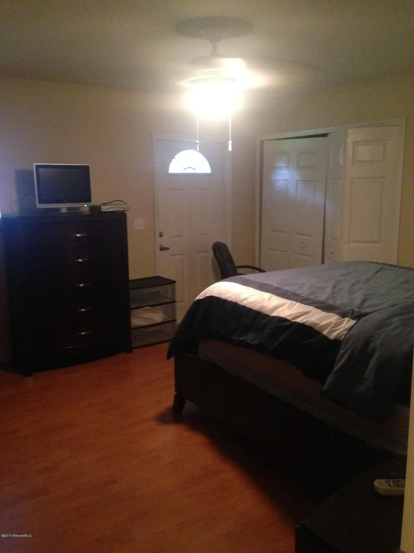 Photo of 906 Acacia Way