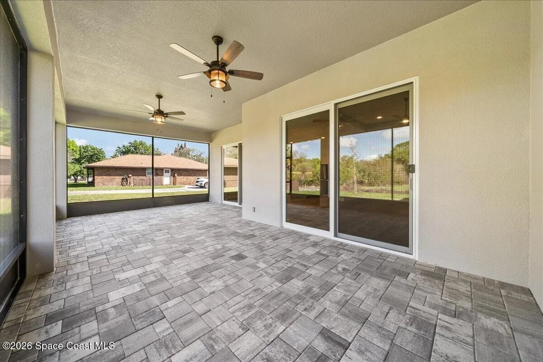 Photo of 905 Miller Lane