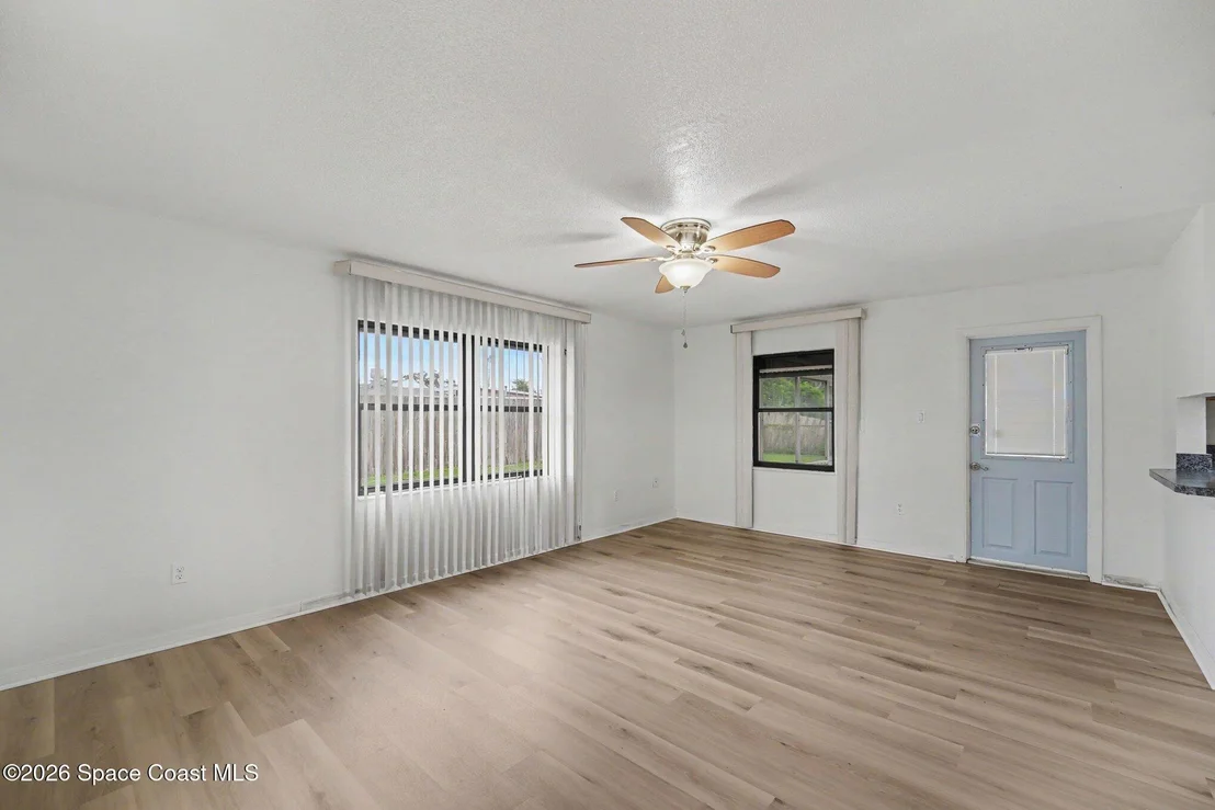 Photo of 1430 Windward Drive