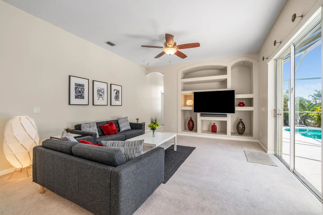 Photo of 978 Wildwood Drive