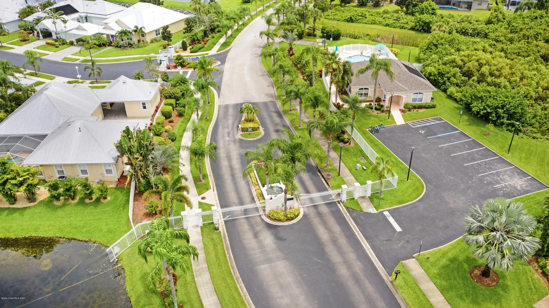 Photo of 1714 Ficus Point Drive