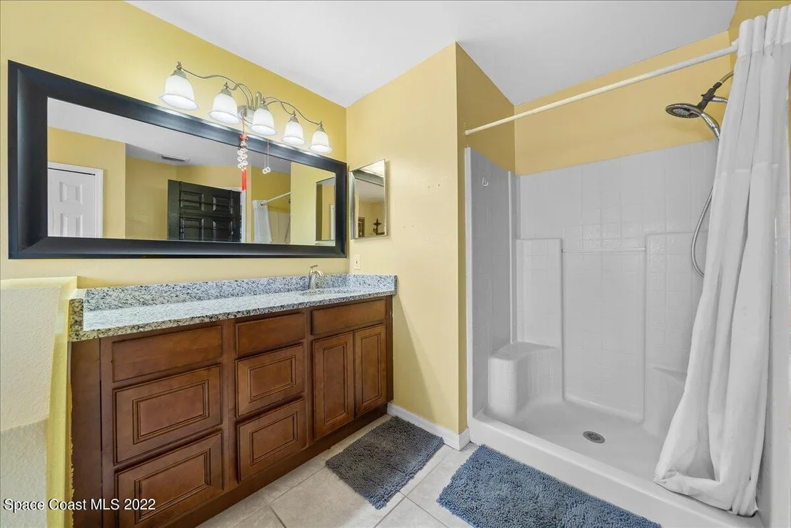 Photo of 2959 Triangle Road SE