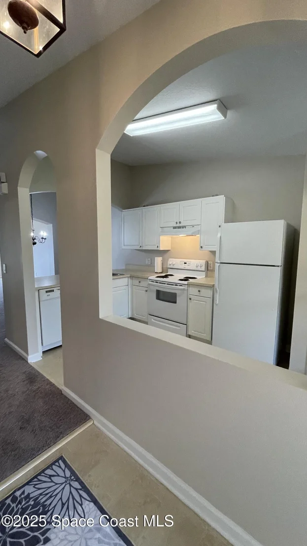Photo of Unit 103 at 975 Luminary Circle