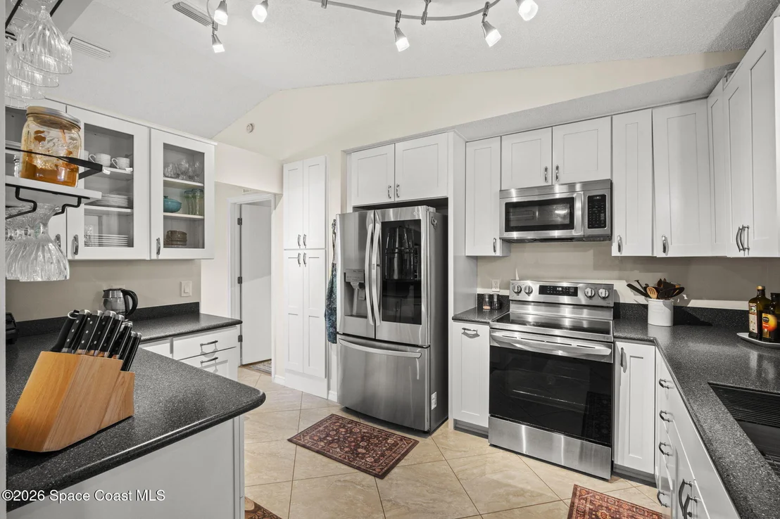 Photo of 7455 Darien Road