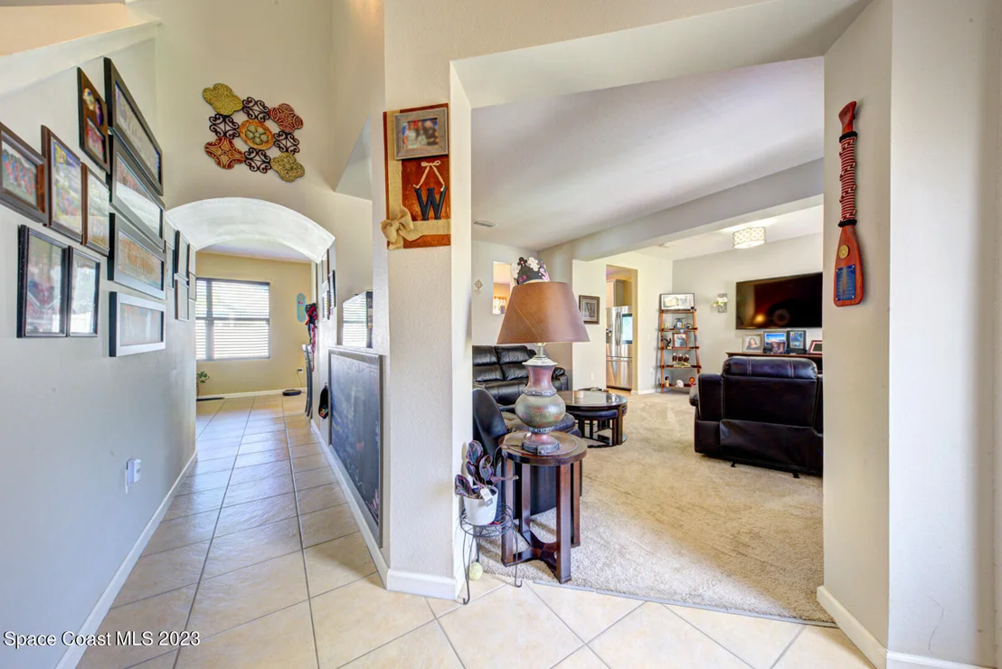 Photo of 194 Dryden Circle