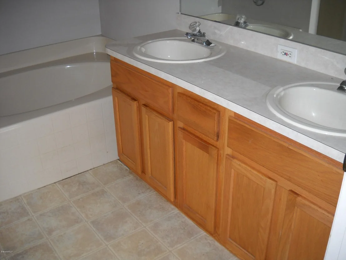 Photo of 4260 Delespine Road