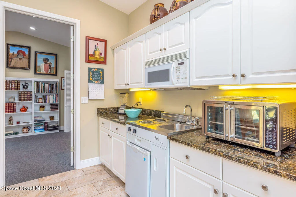 Photo of 350 Amberjack Place
