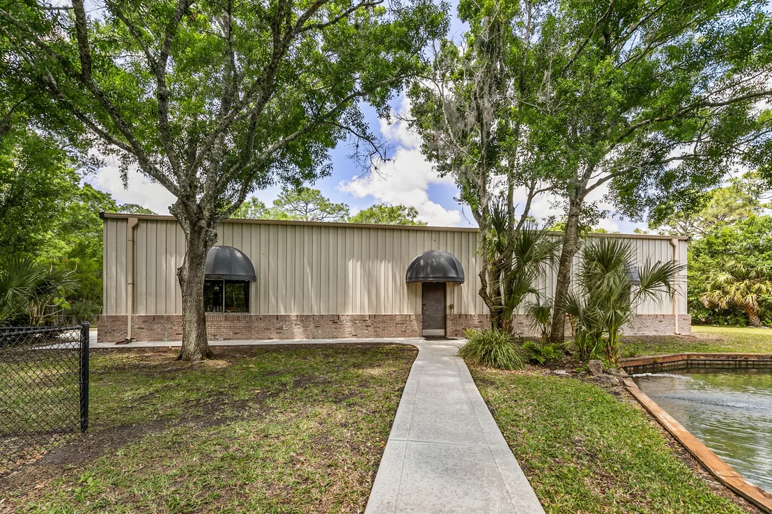 Photo of 3240 Weber Road