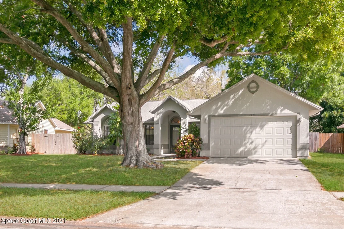 Photo of 4715 Willow Bend Drive